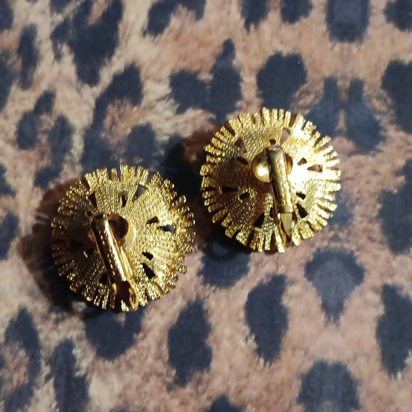 !!Vintage Modernist Brutalist Brooch Pin & Matching Clip On Earrings - Picture 5 of 9